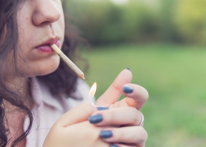 cannabis:-smokers-face-poorer-educational-outcomes