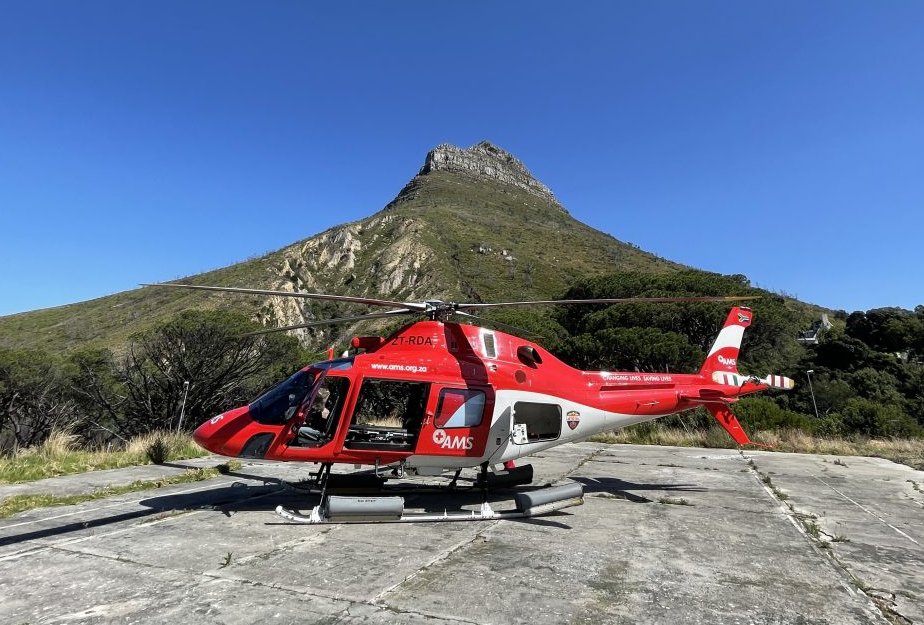 life-saving-aeromedical-medical-services-grounded-in-ec